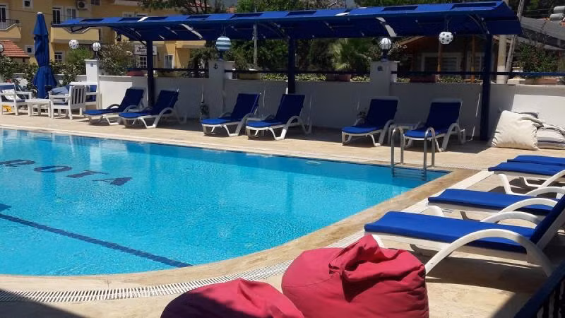 Rota Hotel — 8