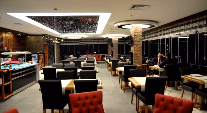 Grand Hotel Van - 3