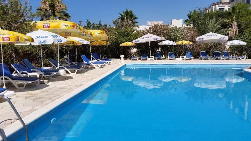 Paradise Holiday Bungalows - 3