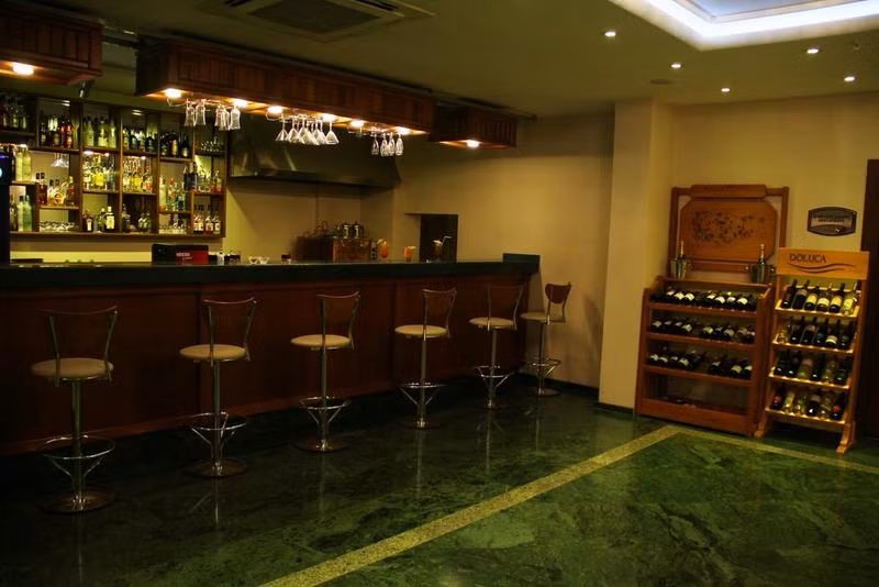 Hotel Adanava - 2