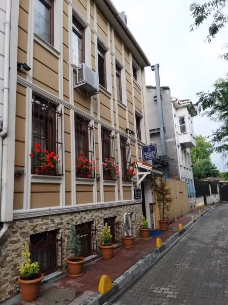 Galley Hotel - 2