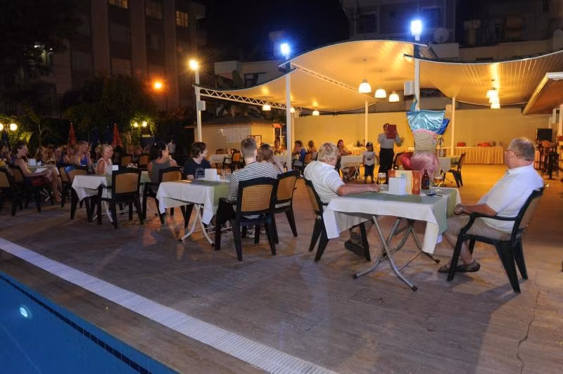 Narcis Apart Otel - 4