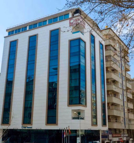 Dies Otel - 2