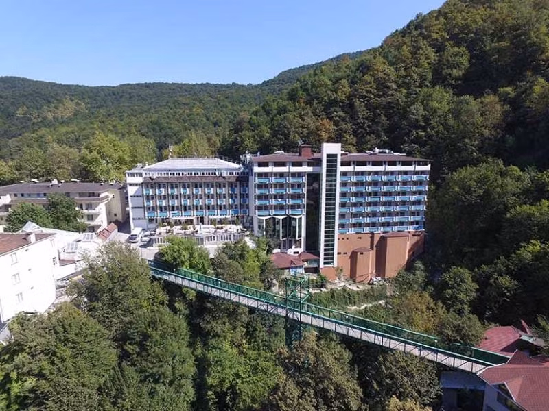 Oylat Kaplıcaları Çağlayan Otel - 1