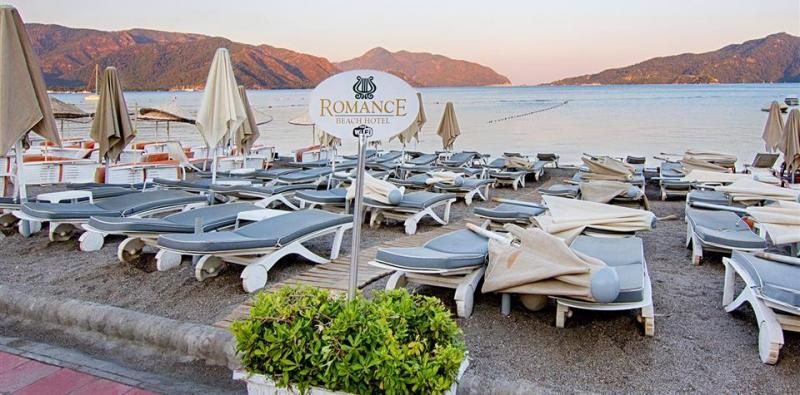 Romance Beach Hotel  - 1