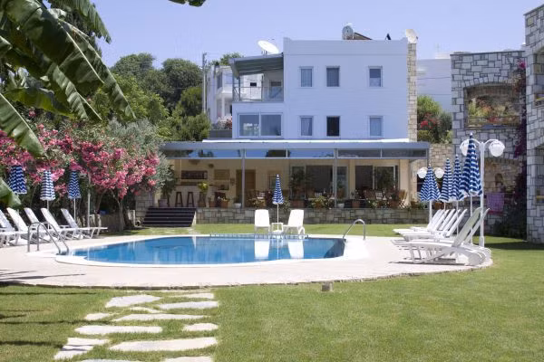 Sun Garden Hotel Apart