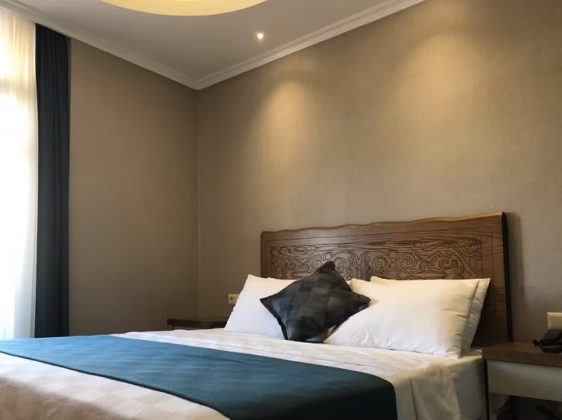 Galatahan Hotel - 2