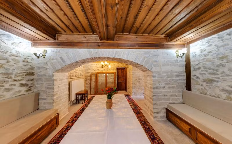 Çamlıca Konak Çarşıevi - 2