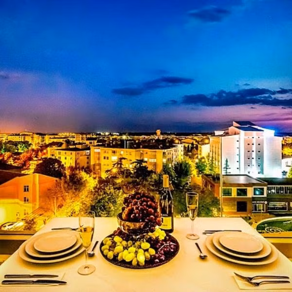 Lozengrad Hotel - 2