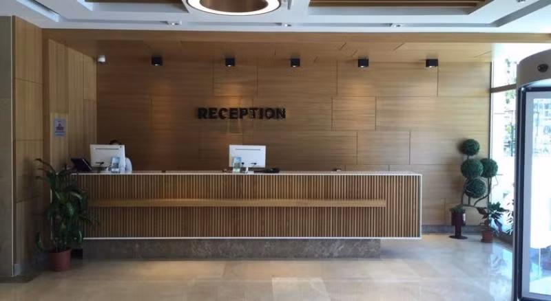 YZE Pırlanta Hotel - 2