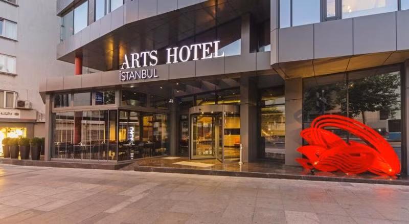 Arts Hotel Istanbul Harbiye - 1