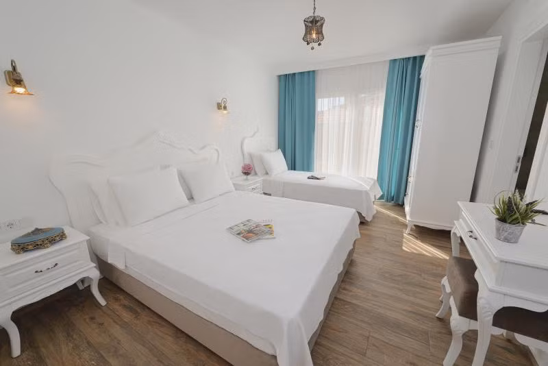 Alesya Otel Çeşme - 2