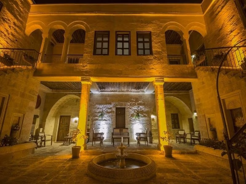 Fresco Cave Suites - 4
