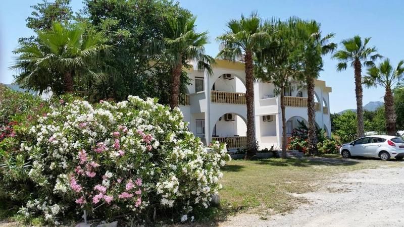 Paradise Holiday Bungalows — 9