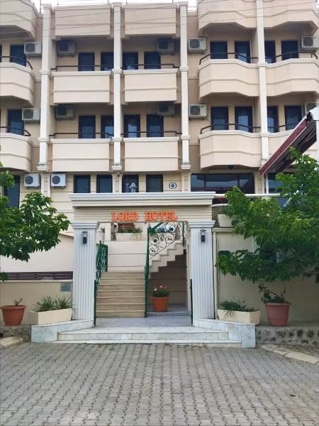 Lord Hotel - 3