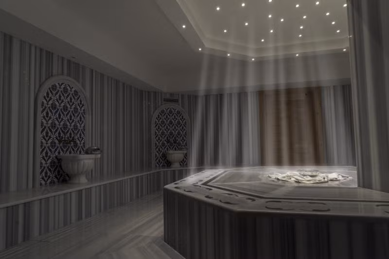 Mirart Hotel Boutique & Spa — 7