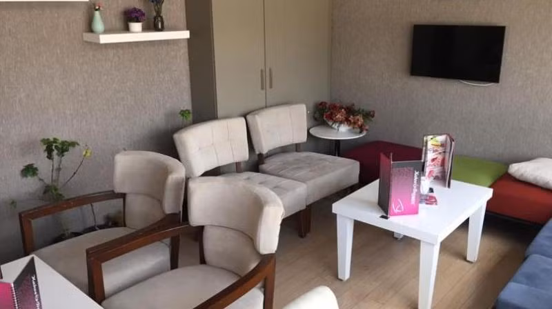 The Crater Hotel - 4