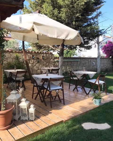 Bizim Ev Otel Alaçatı - 2