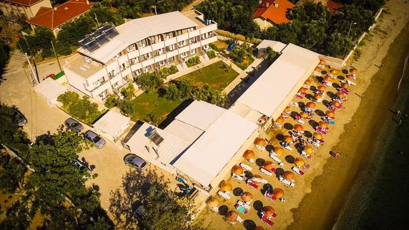 MermerBeach Hotel - 3