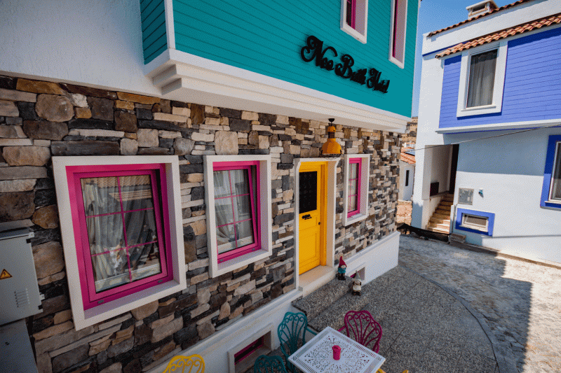Neo Hotel Bozcaada (15+ Yetişkin Oteli)