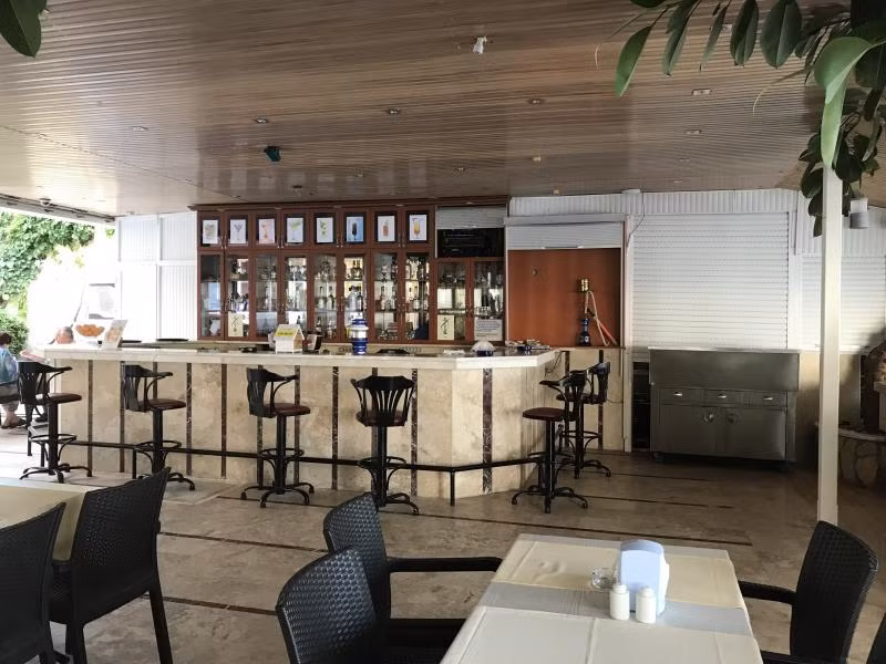Muz Hotel - 4
