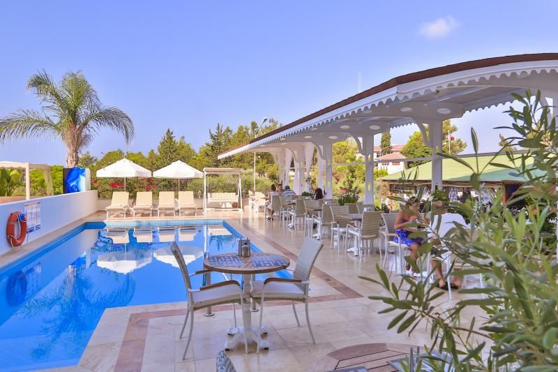 Linda Beach Class Hotel — 6