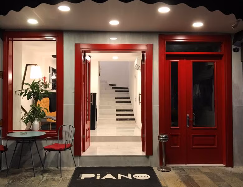 Piano Hotel İzmir