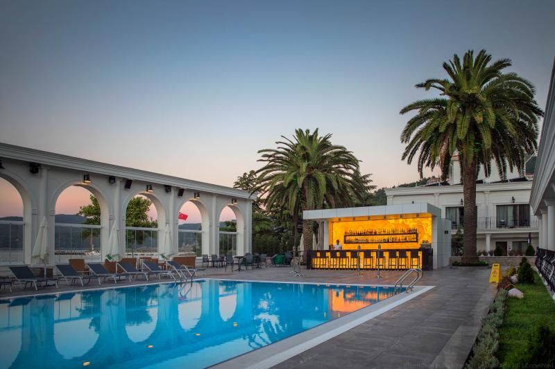 Northdoor Hotel — 3