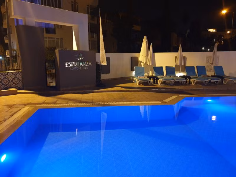 Esperanza Hotel - 1