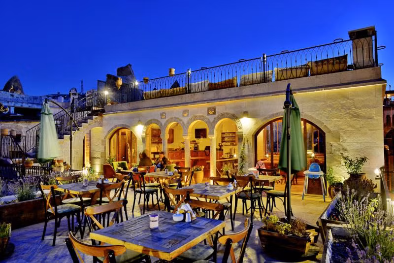 Caftan Cave Suites — 4