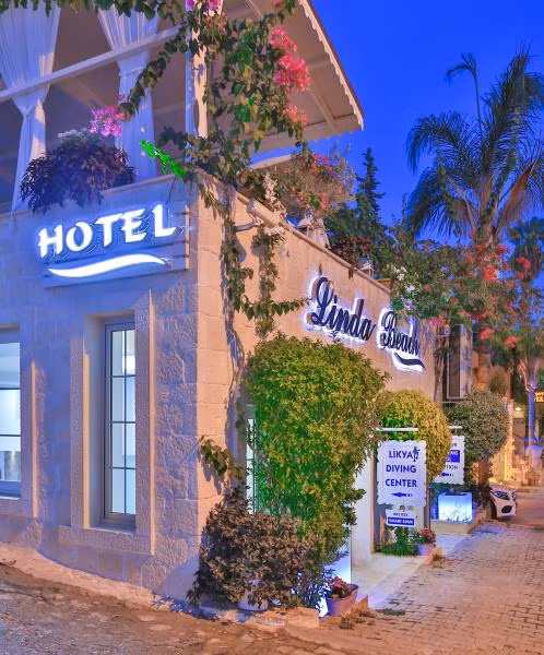 Linda Beach Class Hotel — 3