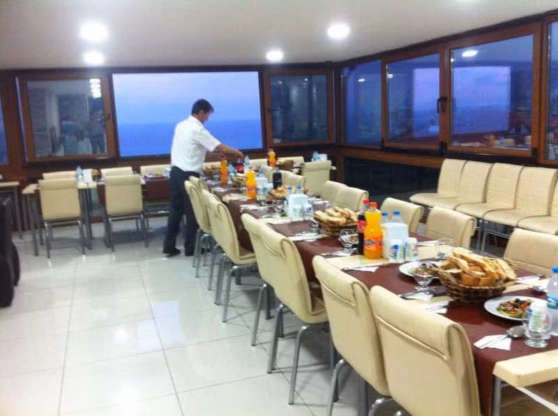 Otel Güleryüzler — 9