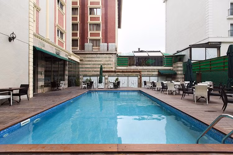 Alrazi Hotel - 2