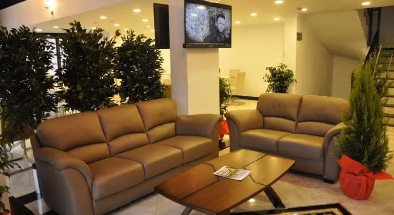 Özyiğit Otel - 3