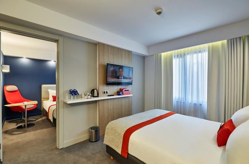 Holiday Inn Express Istanbul Ataköy Metro Otel  - 1