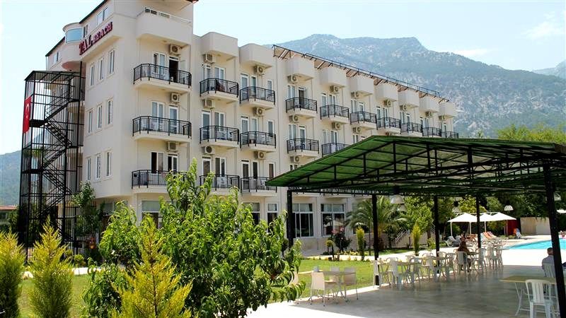 Tal Beach Hotel  — 9