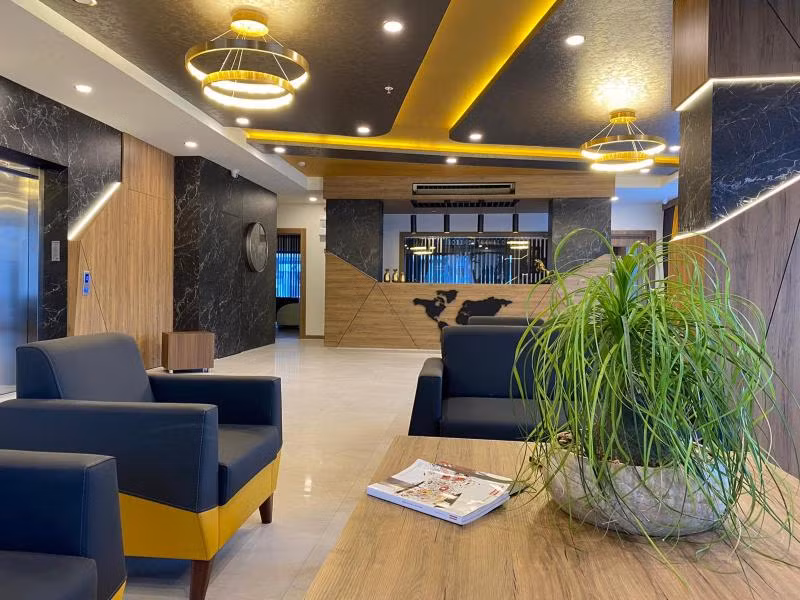 Golden World Suite Hotel — 9