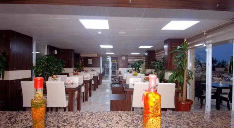 Lara Diamond Hotel - 4