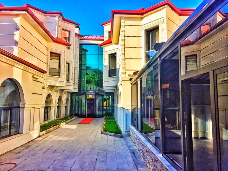 Kars-ı Şirin Otel - 1