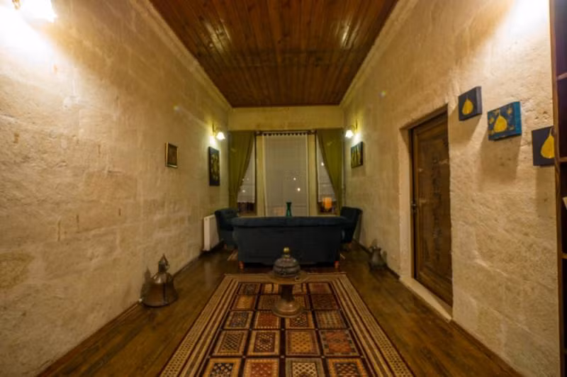 Elif Stone House — 7
