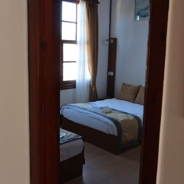 Konak Hotel Kaleiçi - 3