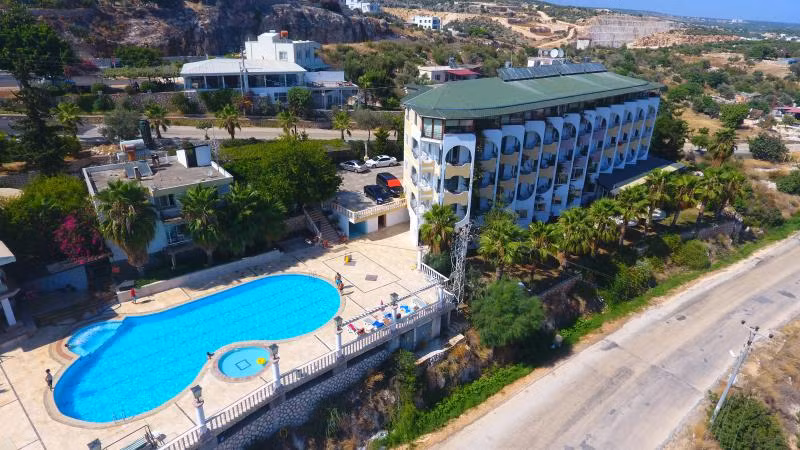 Calamie Hotel&Beach Club - 1