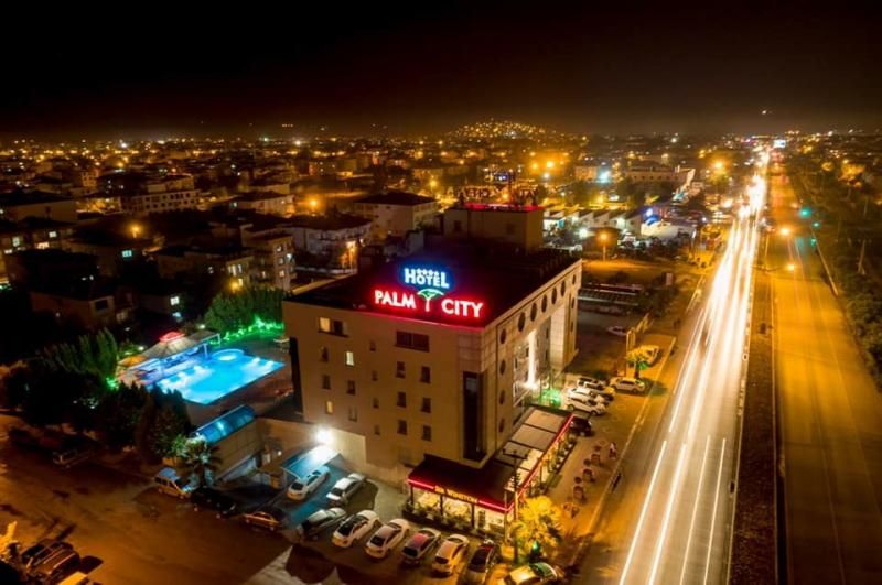 Palm City Hotel Akhisar - 1