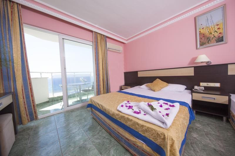 Bosphorus Palace Hotel