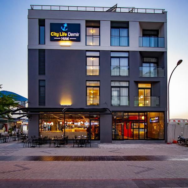 City Life Demir - 2