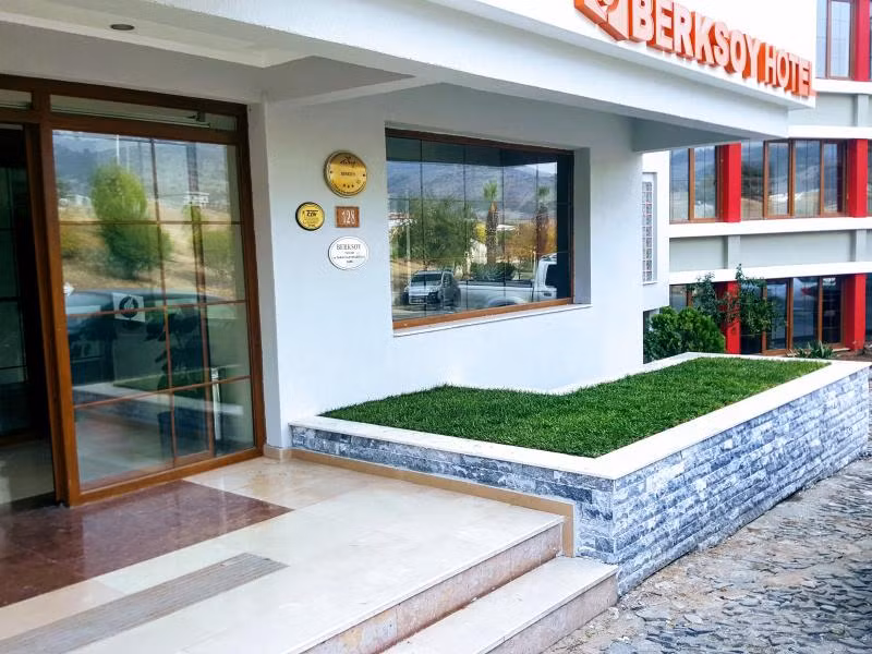 Berksoy Hotel — 9