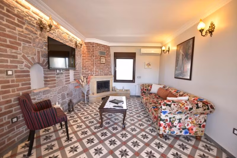 Cunda Rooms Otel - 3