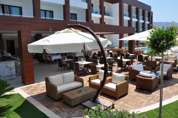 Turiya Hotel - 2