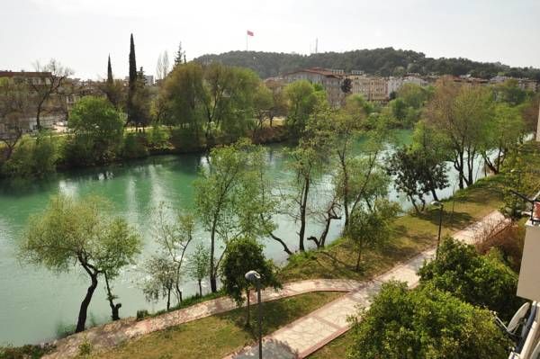 River Boutique Hotel - 4