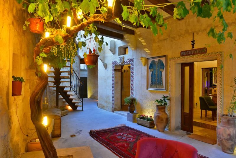 Caftan Cave Suites — 3